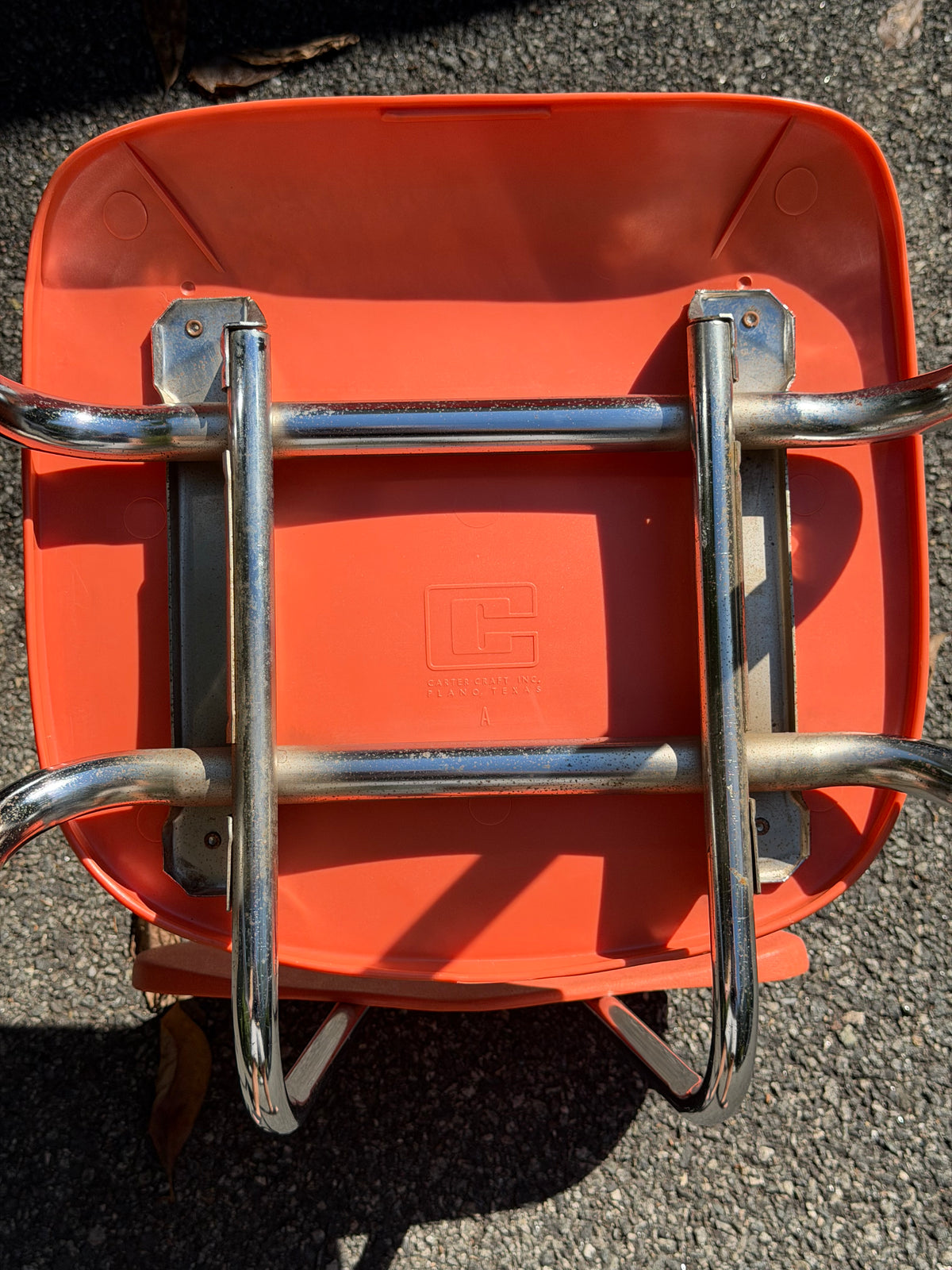 Set of 4 Carter Craft Peach / Coral Stacking Chairs