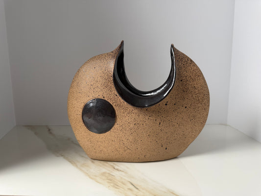 The Crescent Ikebana Vessel