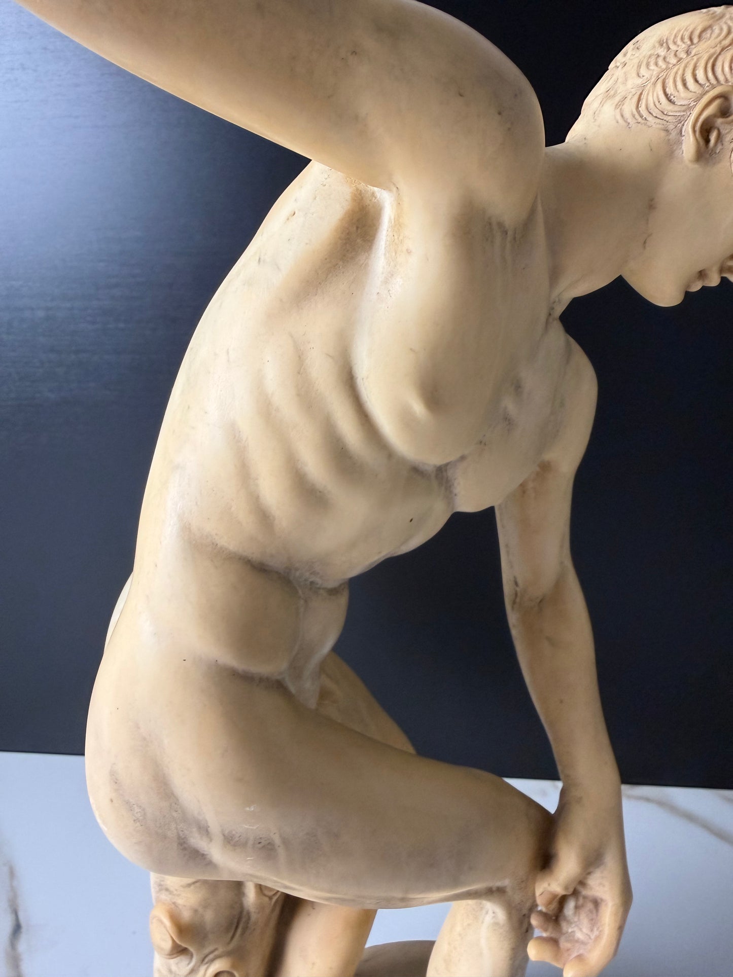 The Neoclassical Discobolus Study