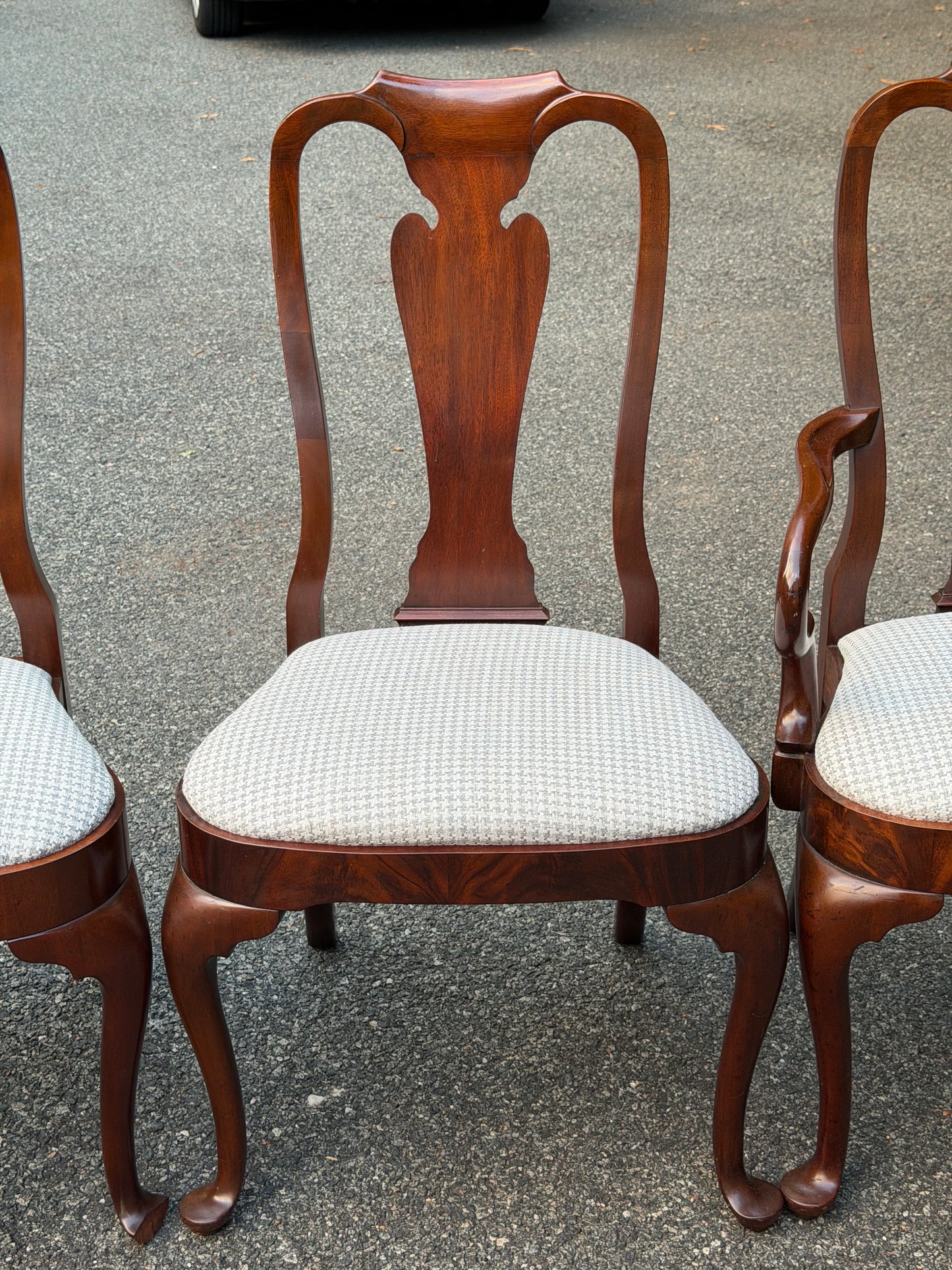 Set of 5 Vintage Councill Mahogany Queen Anne Dining Chairs (+ 1 Free Matching Side Chair)