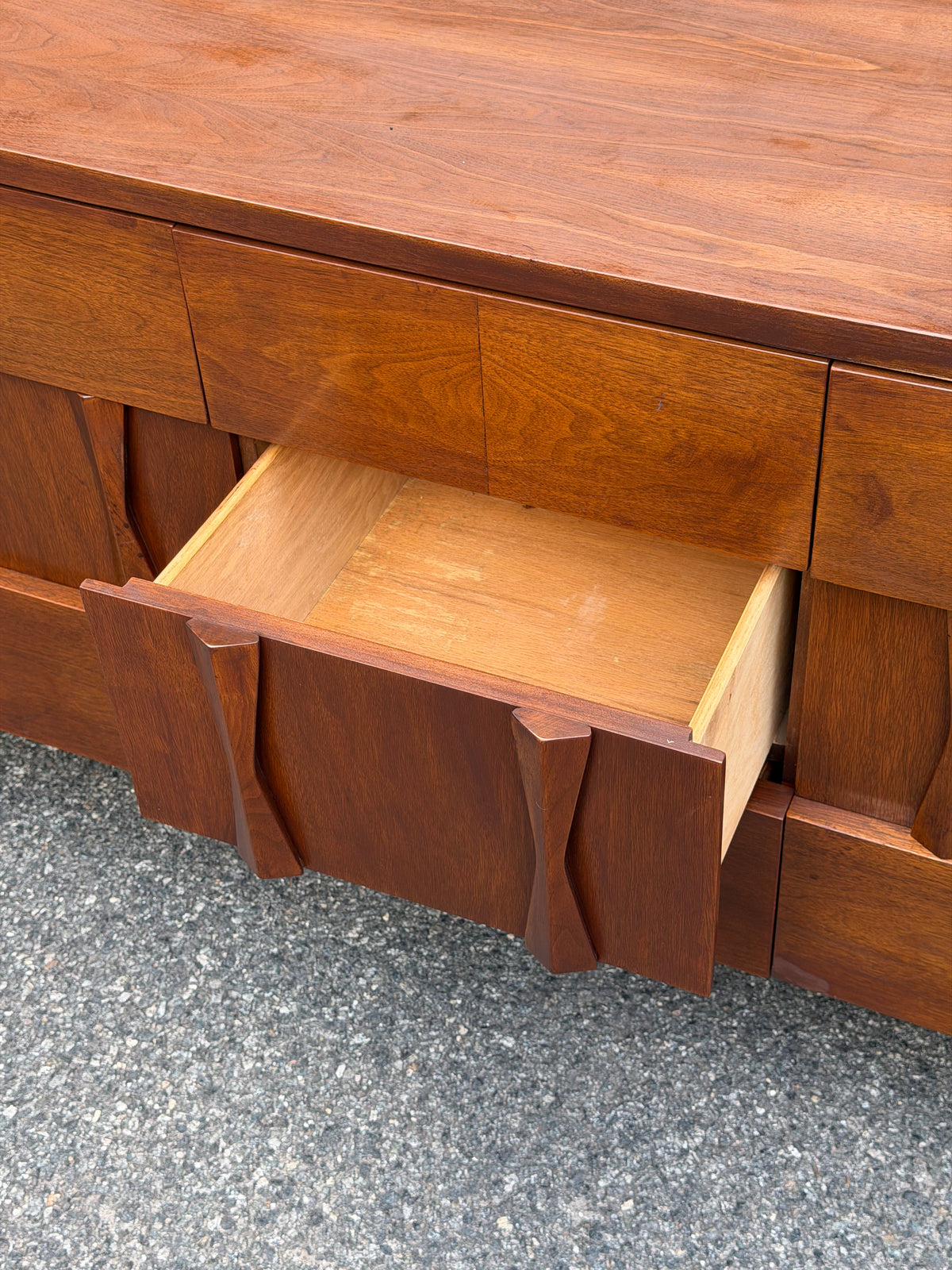 American of Martinsville Walnut MCM 9-Drawer Dresser
