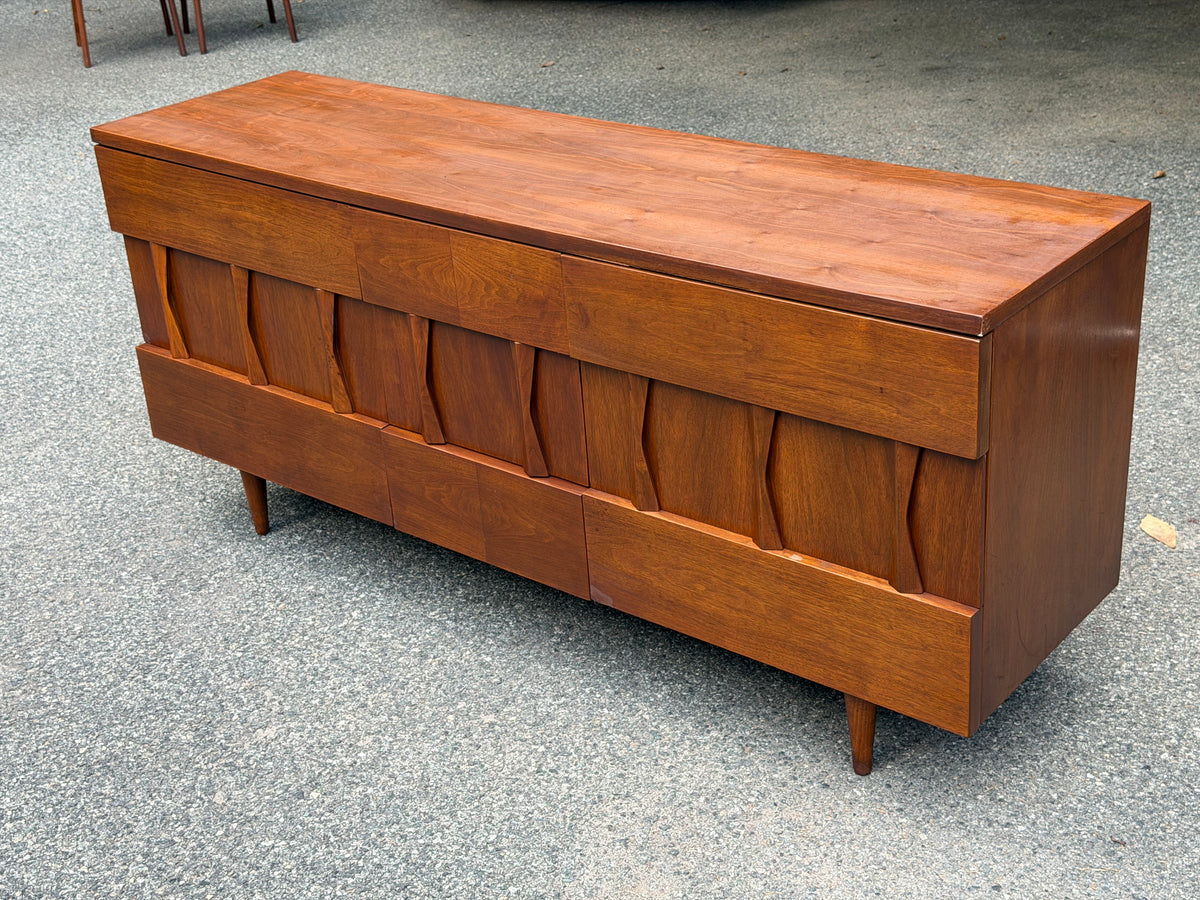 American of Martinsville Walnut MCM 9-Drawer Dresser