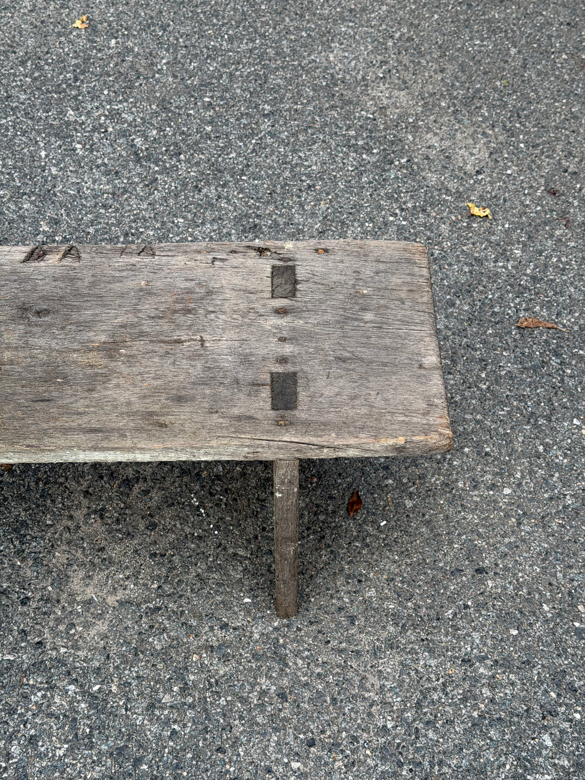 Weathered Barn Wood Bench / Primitive Farmhouse Decor with Chipped Paint