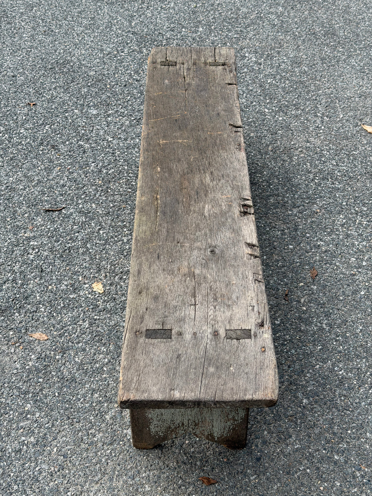 Weathered Barn Wood Bench / Primitive Farmhouse Decor with Chipped Paint