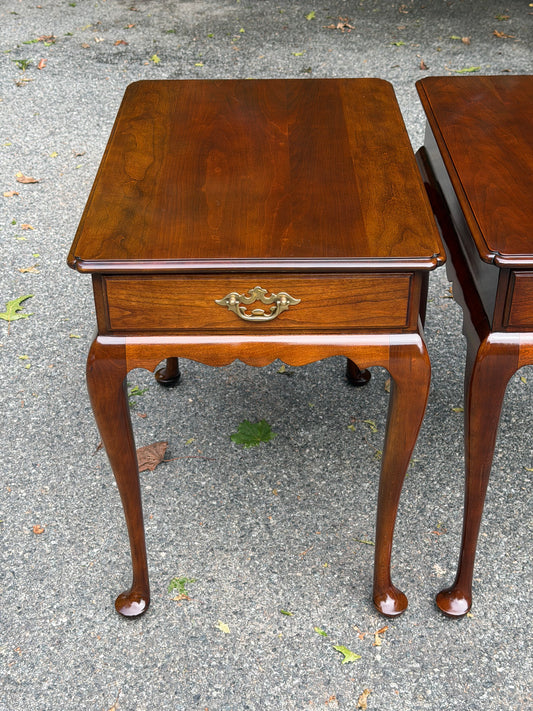 Pair of Vintage Statton Trutype "Oldtowne Cherry" Queen Anne End Tables