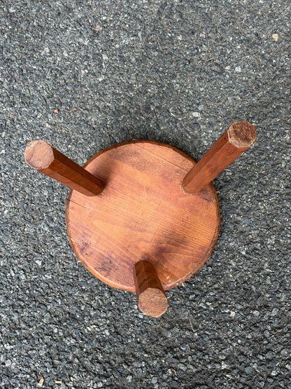 Primitive 3-Leg Stool