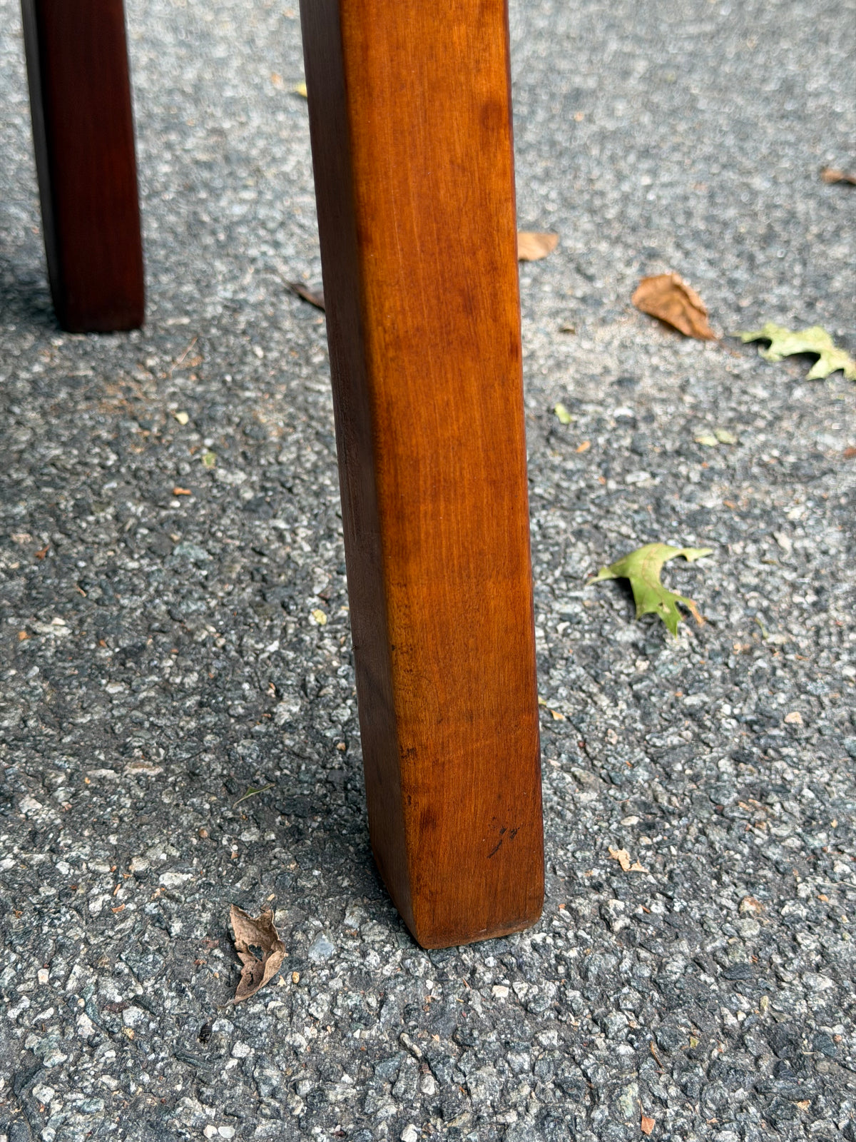 Solid Wood Tray-Top Low Coffee / Accent Table