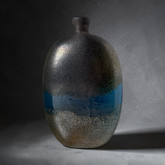 The Eclipse Banded Oval Vase